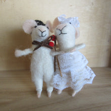 Felt mice Bride and Groom