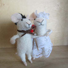 Felt mice Bride and Groom