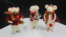 Box of Three Christmas Mice